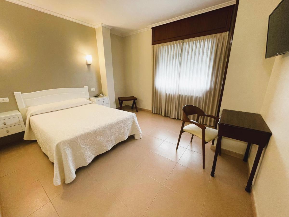 Hotel O Cruceiro Caldas De Reis Eksteriør billede