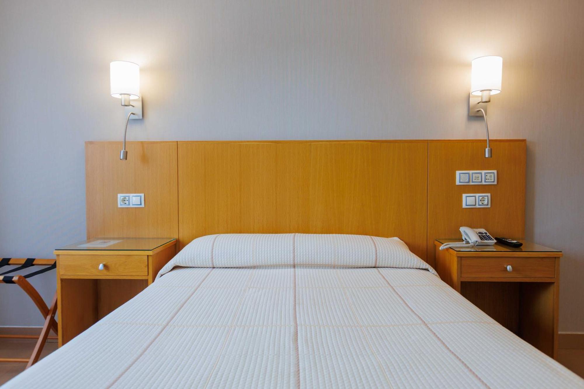 Hotel O Cruceiro Caldas De Reis Eksteriør billede