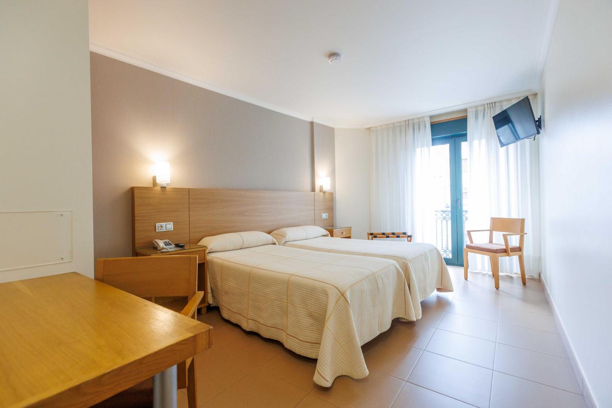 Hotel O Cruceiro Caldas De Reis Eksteriør billede