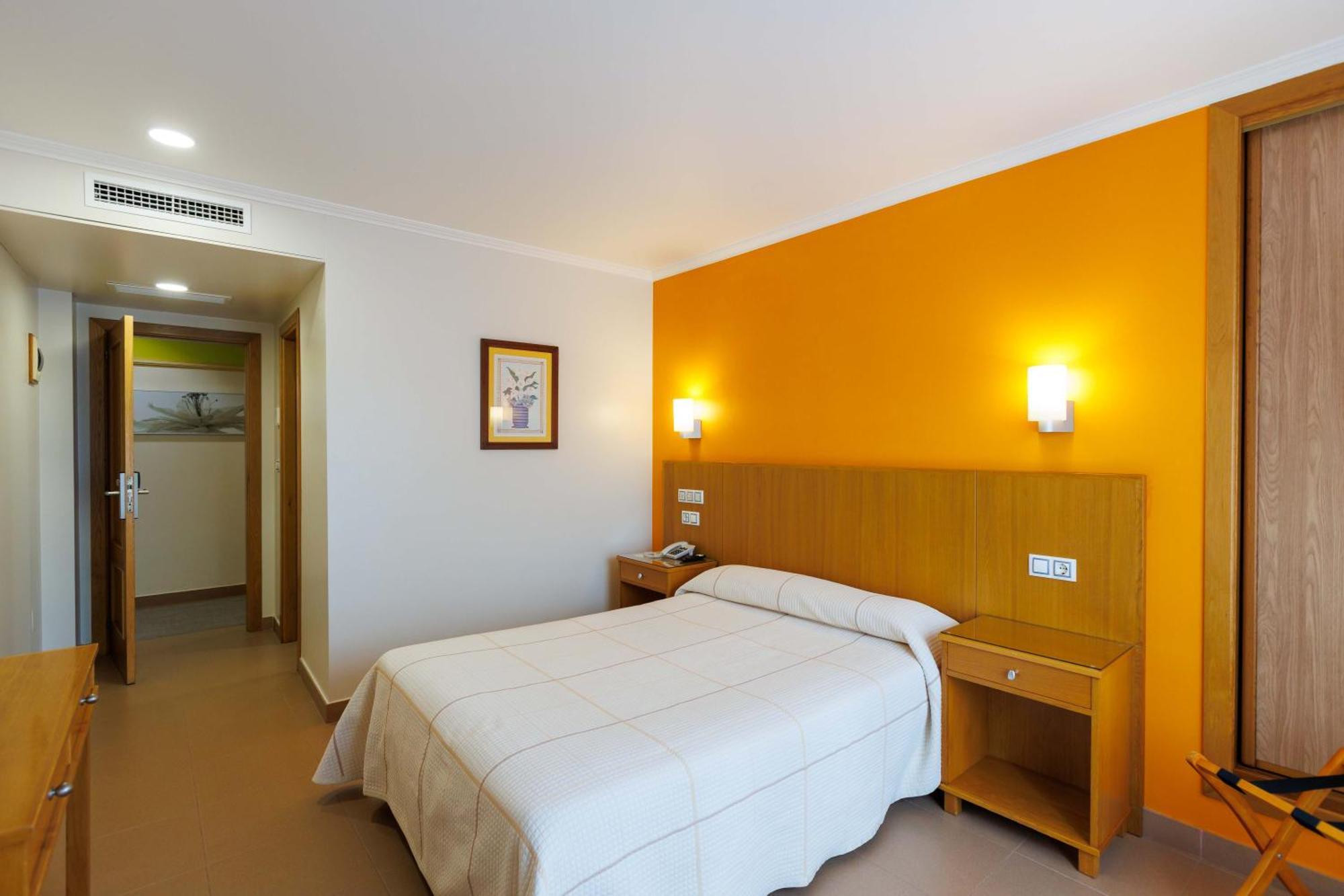 Hotel O Cruceiro Caldas De Reis Eksteriør billede