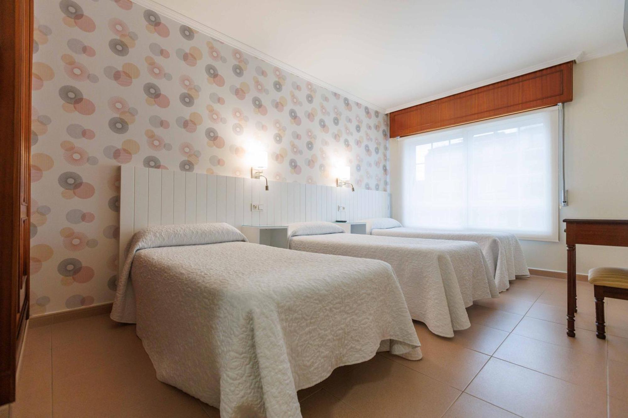 Hotel O Cruceiro Caldas De Reis Eksteriør billede