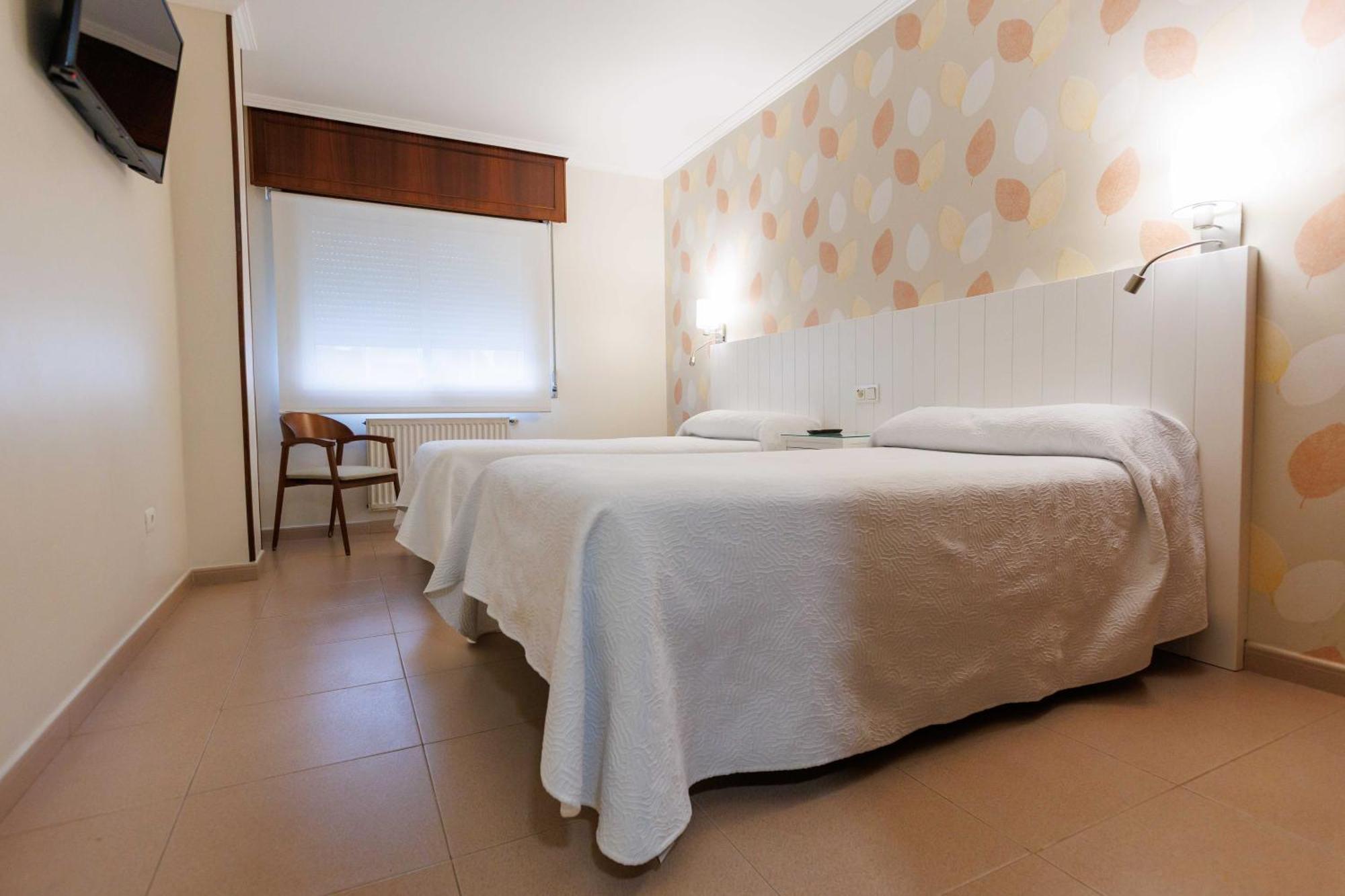 Hotel O Cruceiro Caldas De Reis Eksteriør billede
