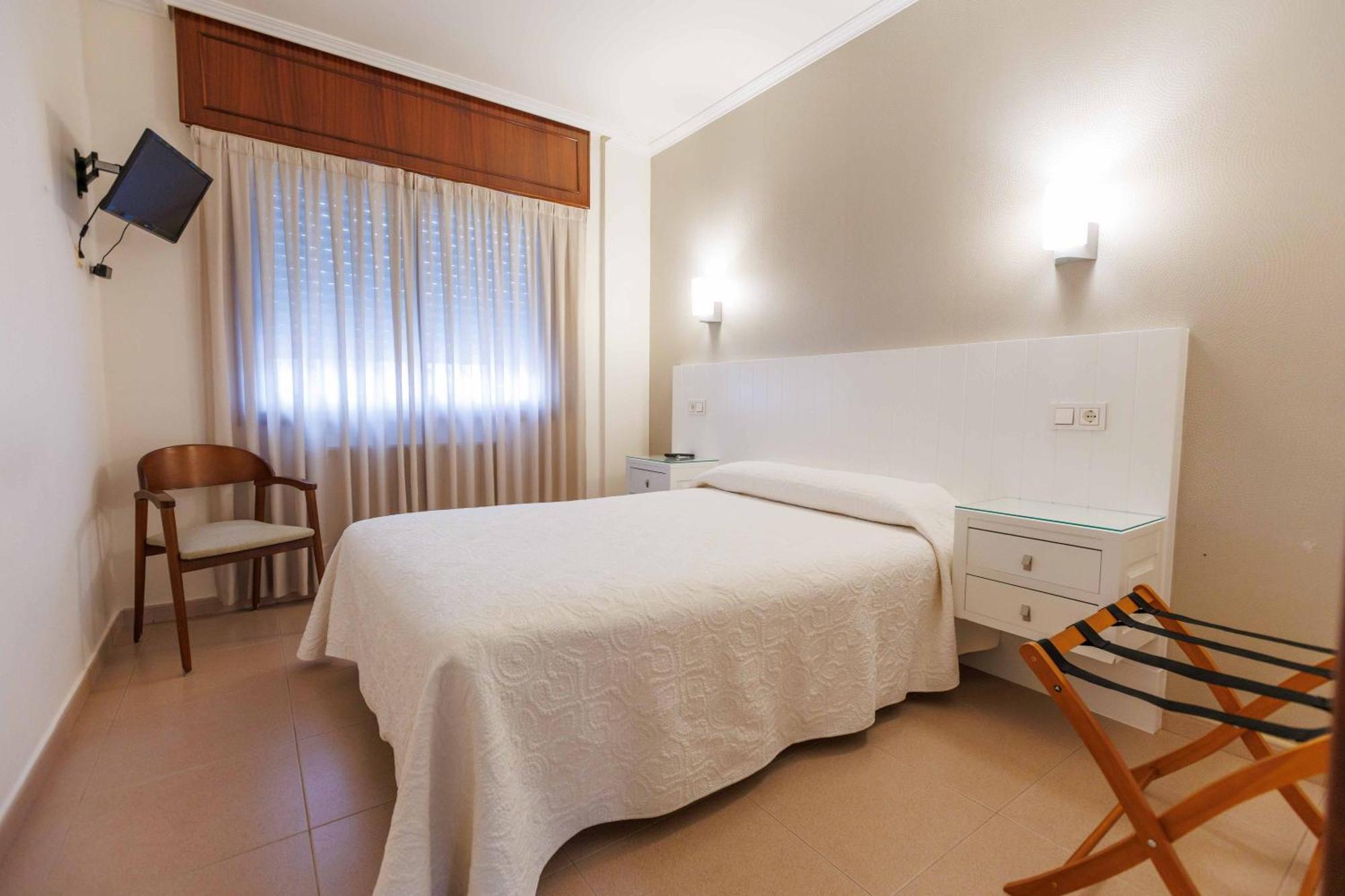 Hotel O Cruceiro Caldas De Reis Eksteriør billede