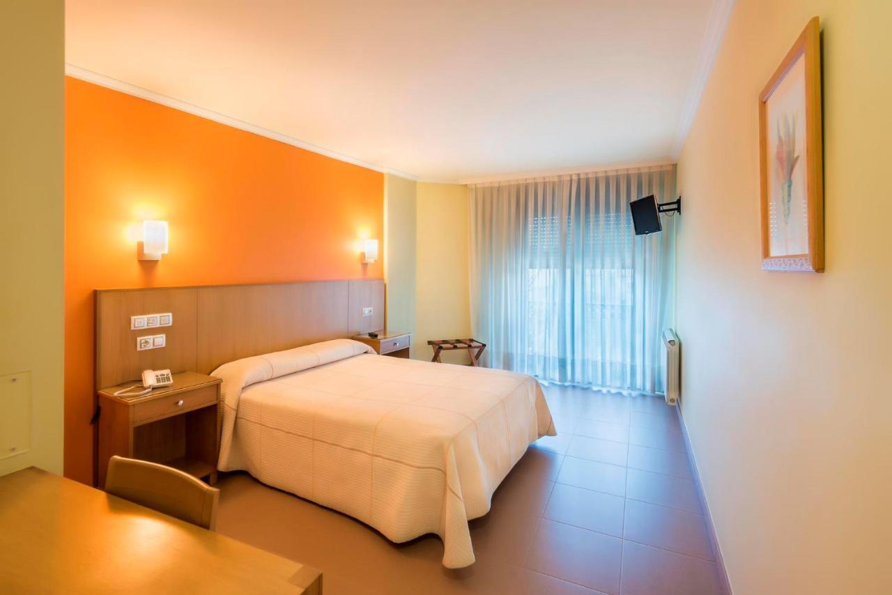Hotel O Cruceiro Caldas De Reis Eksteriør billede